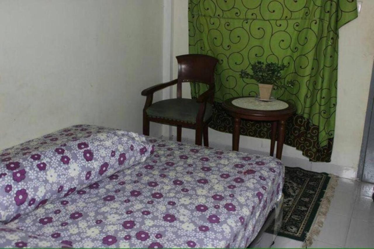 Penginapan Syariah Parit  Eksteriør billede