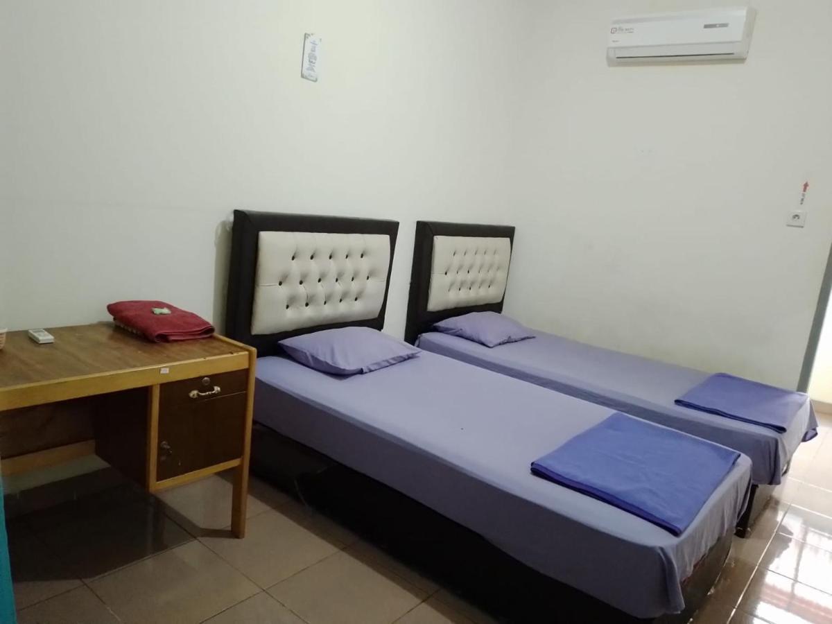 Penginapan Syariah Parit  Eksteriør billede